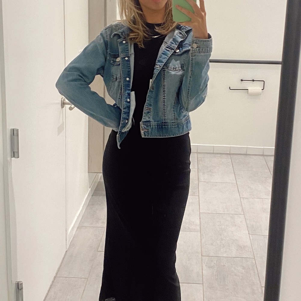 Jean jacket - Picture 4 of 4